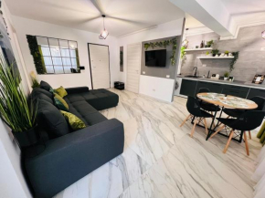 Velvet Bliss Holiday Apartments Mamaia Nord